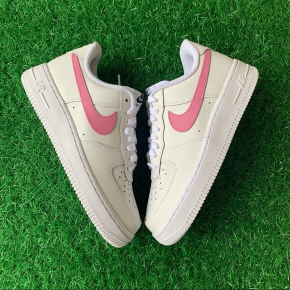 Nike Air Force 1 Pink Custom - Picture 2 of 6